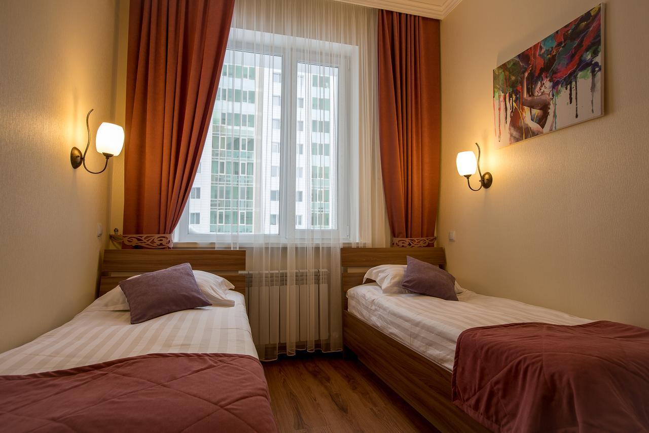 Maxx Inn Astana Exterior foto